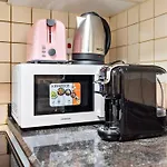 Stonetree - Stylish 1Br Near Marina Walk